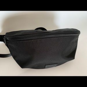 Vera bradley, black Fanny pack with belt extension. Excellent condition